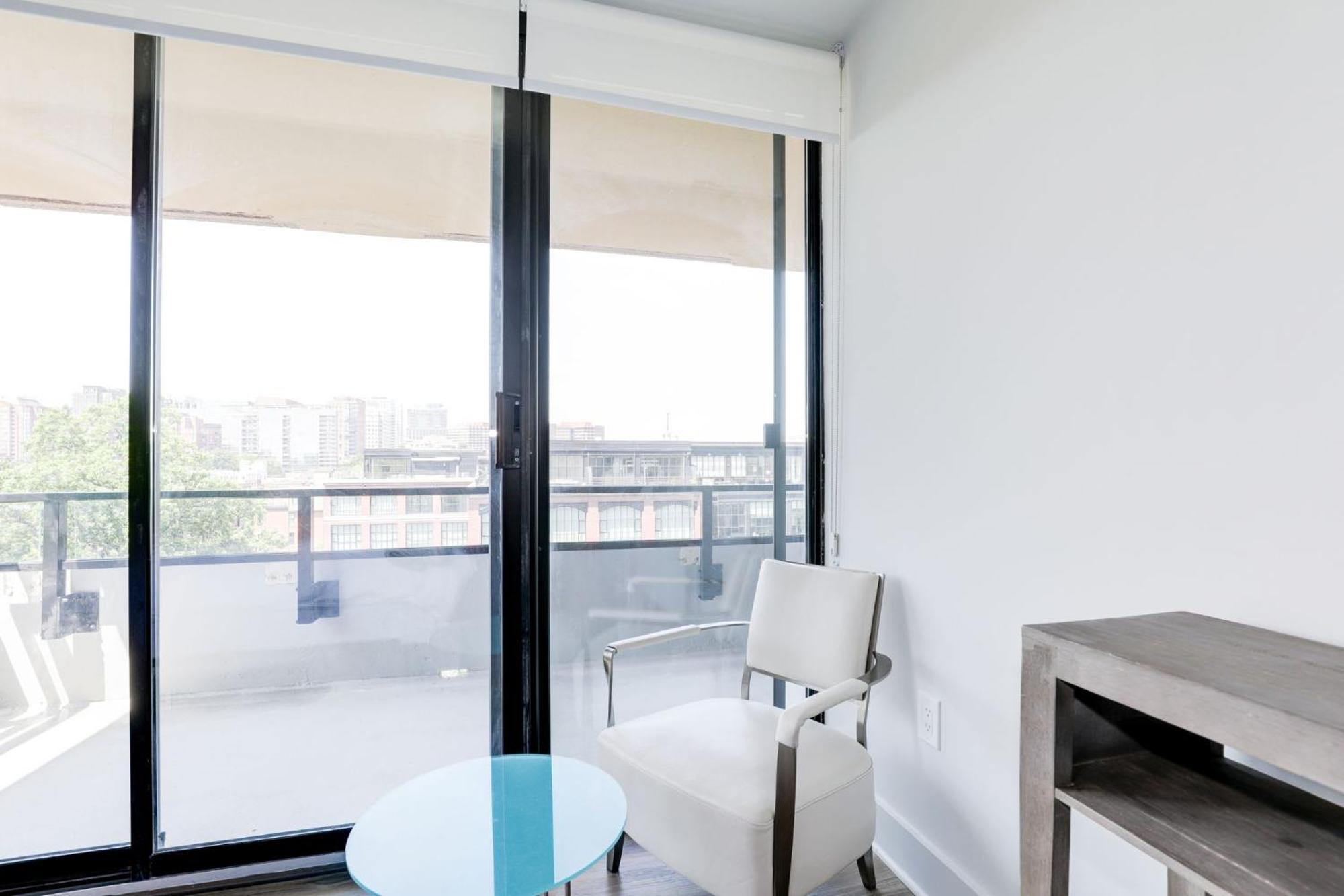 2Br Executive Apartment In Prime Location Arlington Eksteriør bilde