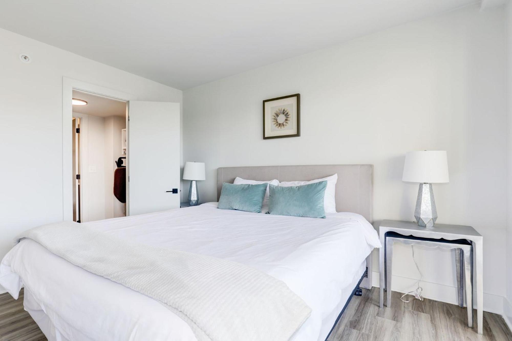 2Br Executive Apartment In Prime Location Arlington Eksteriør bilde