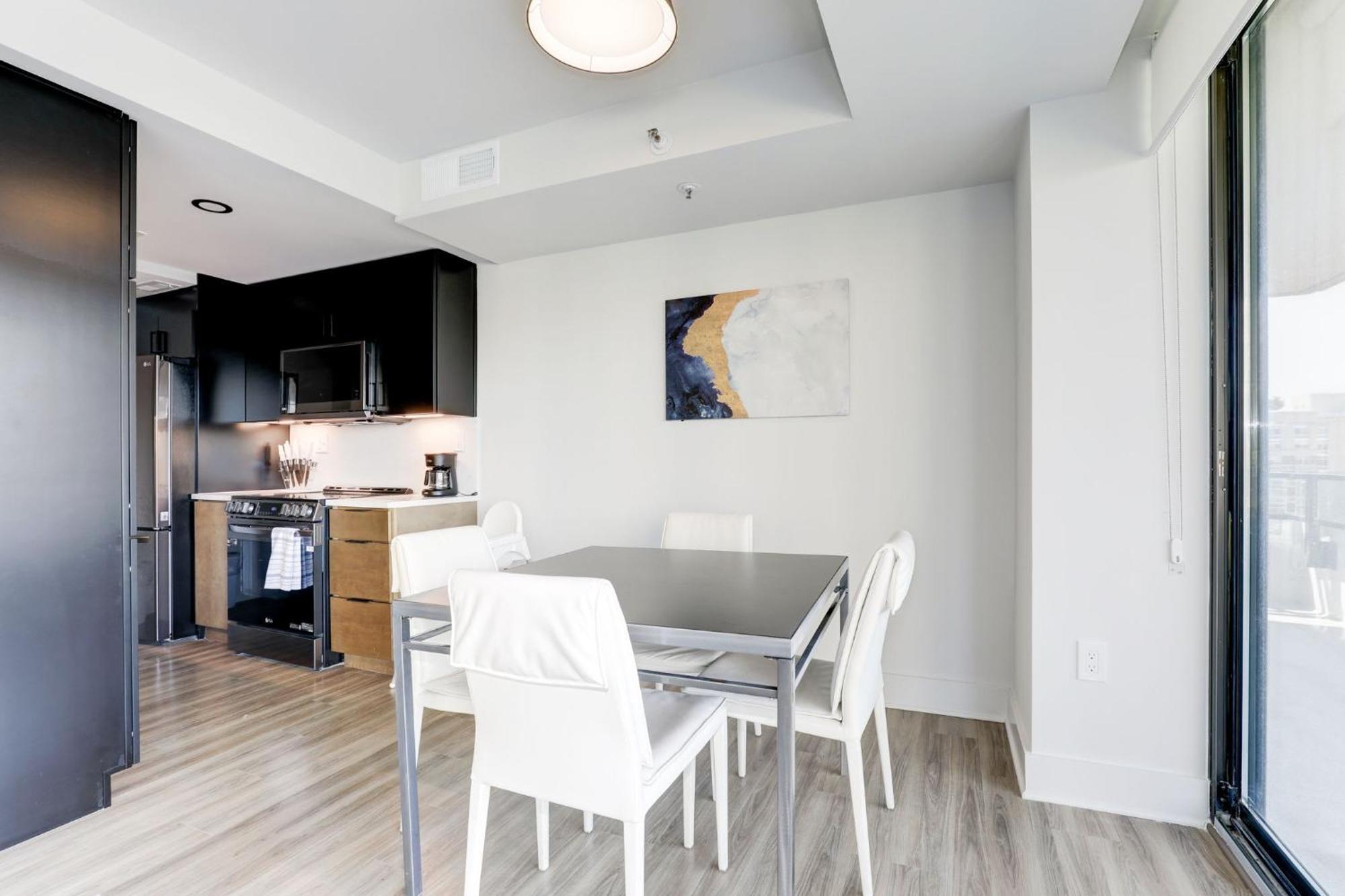 2Br Executive Apartment In Prime Location Arlington Eksteriør bilde