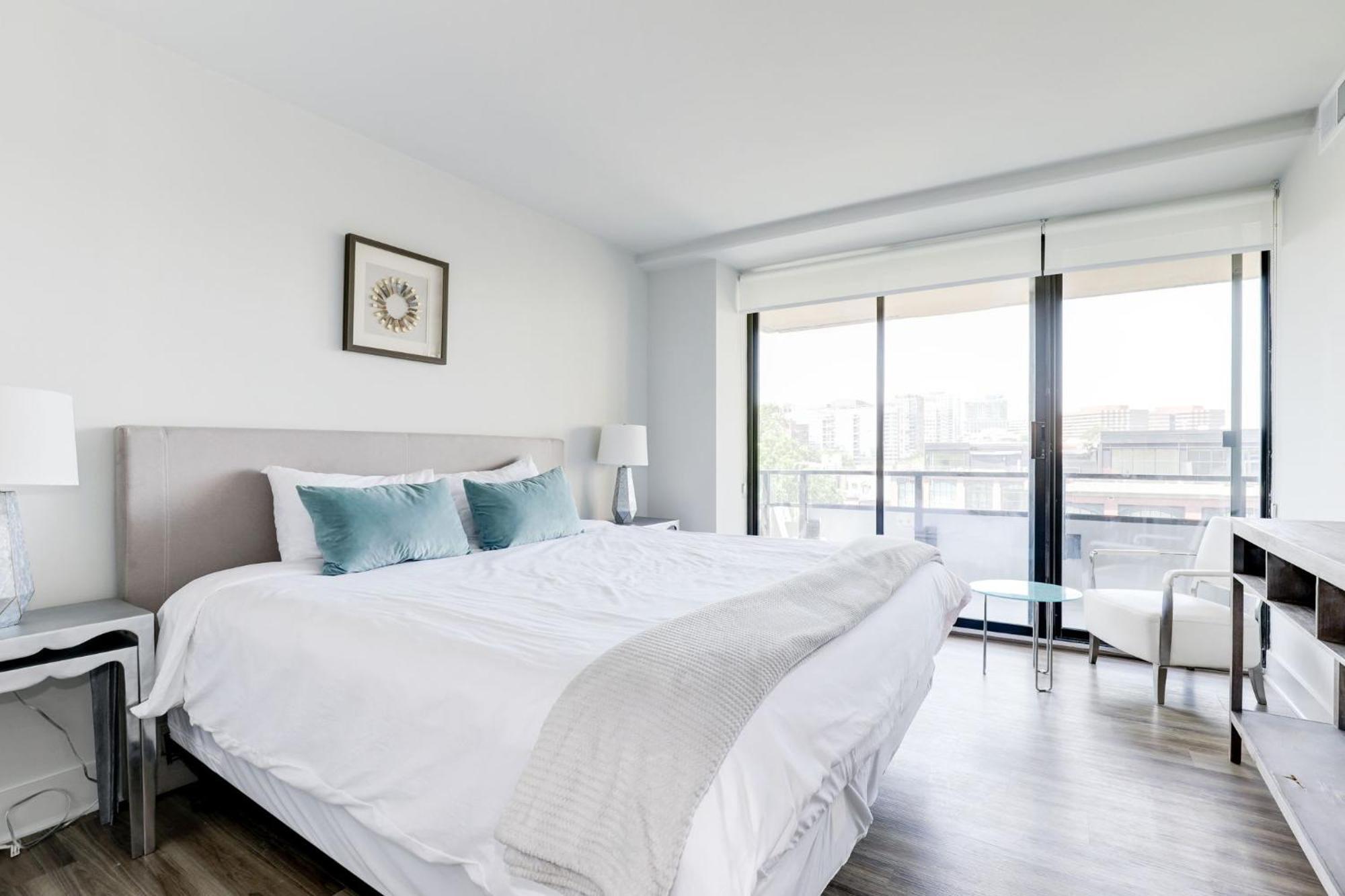 2Br Executive Apartment In Prime Location Arlington Eksteriør bilde