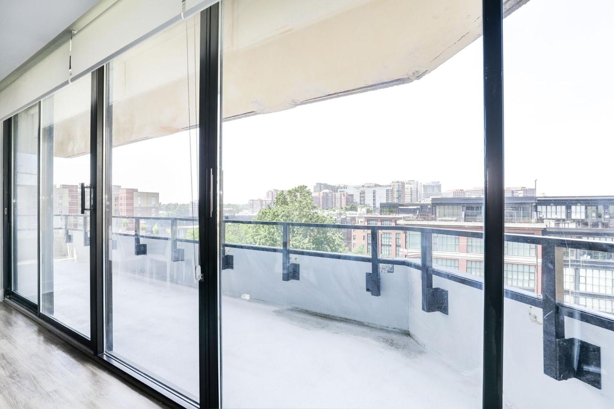 2Br Executive Apartment In Prime Location Arlington Eksteriør bilde
