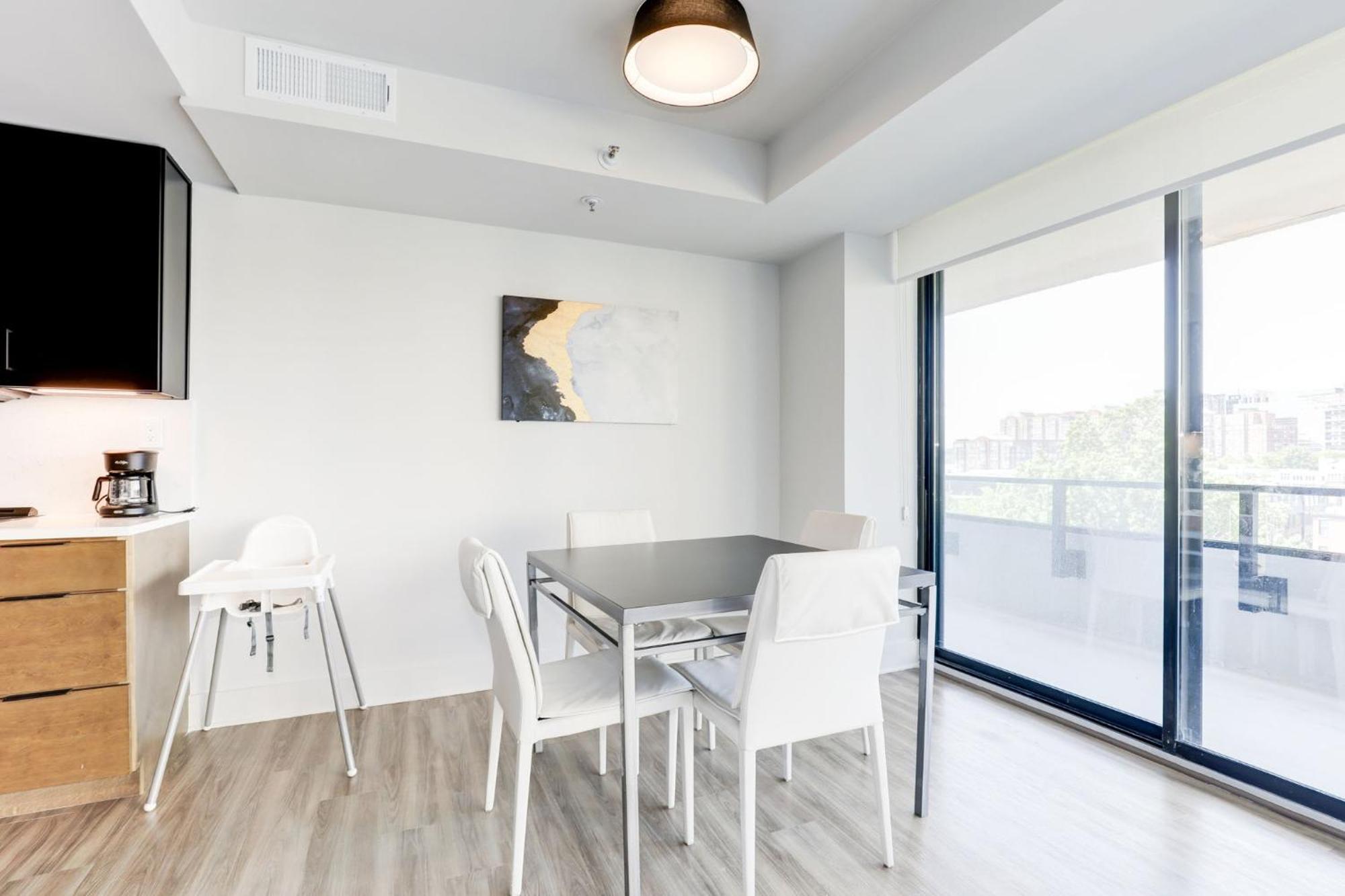 2Br Executive Apartment In Prime Location Arlington Eksteriør bilde