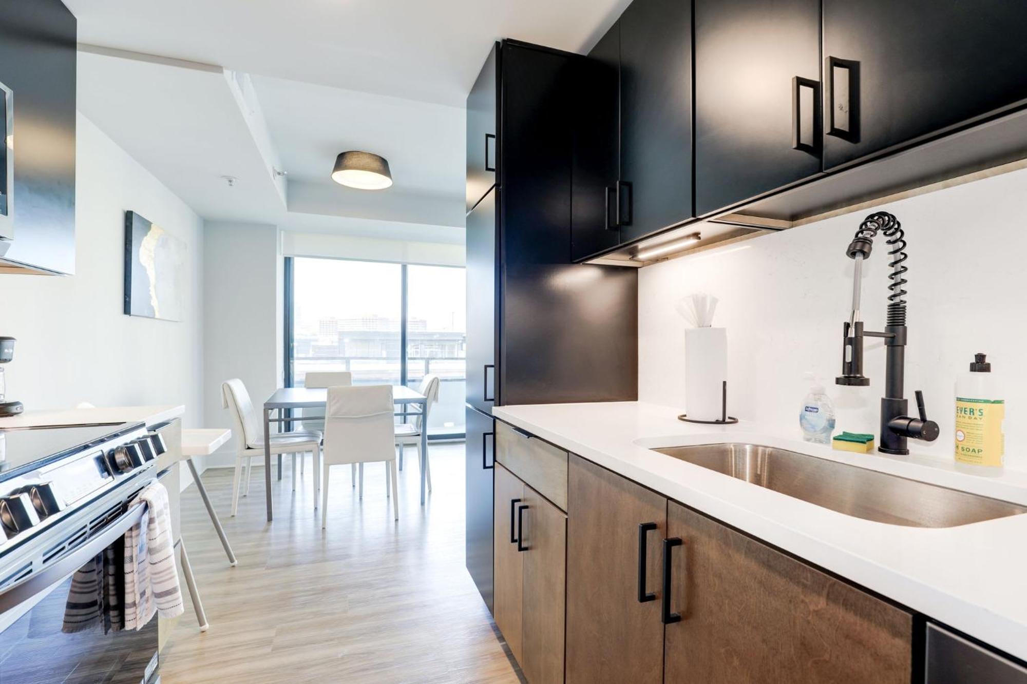2Br Executive Apartment In Prime Location Arlington Eksteriør bilde
